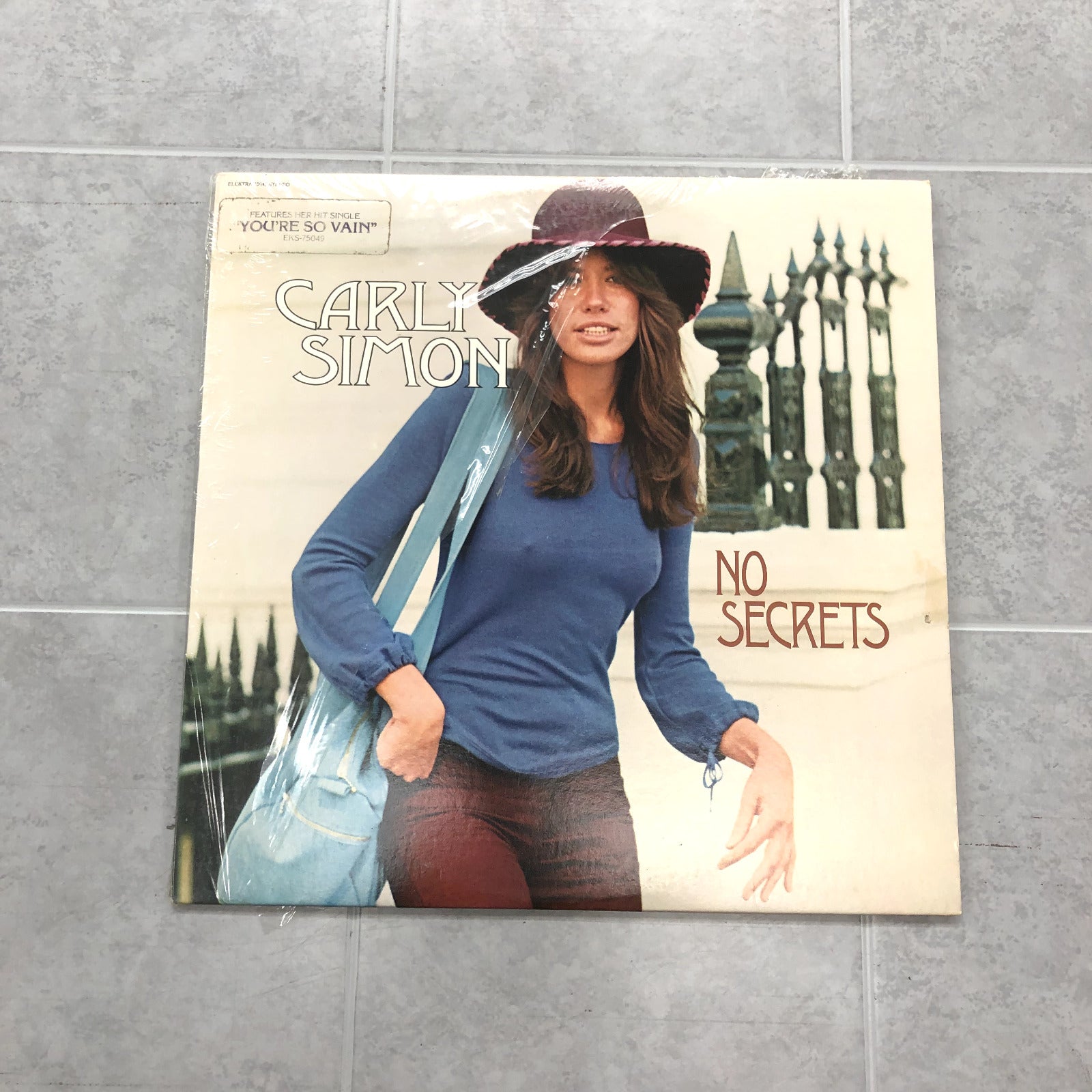 1972 Carly Simon No Secrets Vinyl Record Album EKS-75049