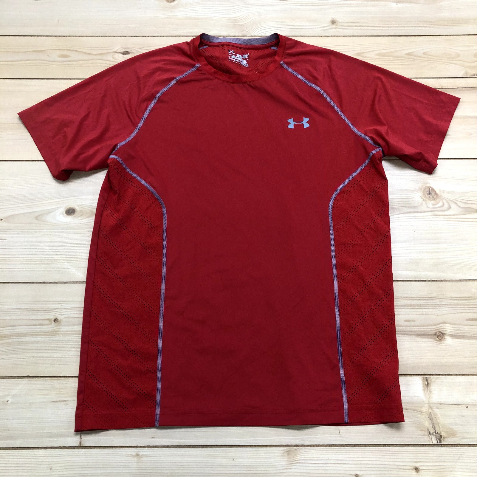 Under Armour Red Heat Gear Fitted Short Sleeve Pullover T-Shirt Adult Size L