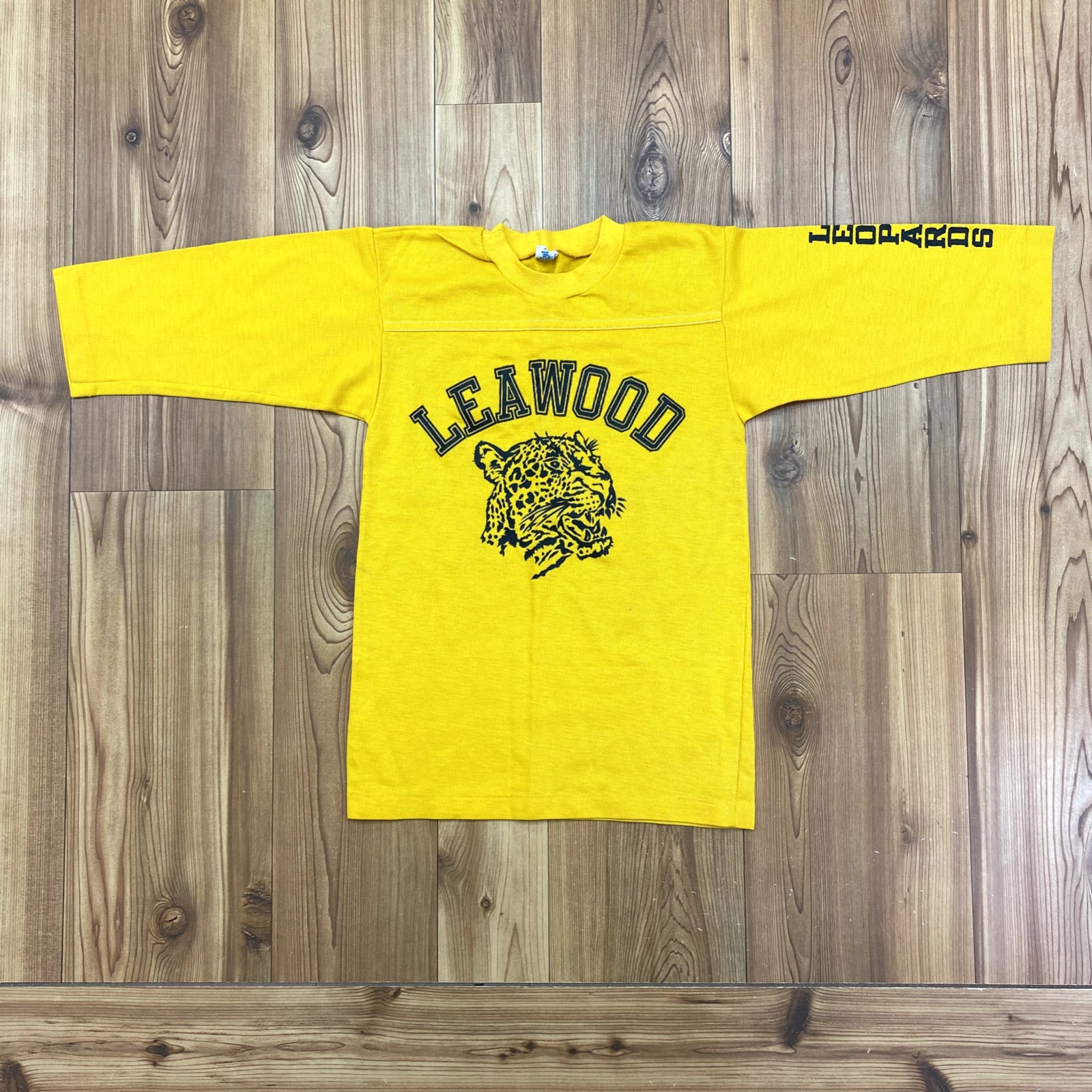 Vintage Artex Yellow Leawood (KS) Leopards Half Sleeve Shirt Youth M (10/12)