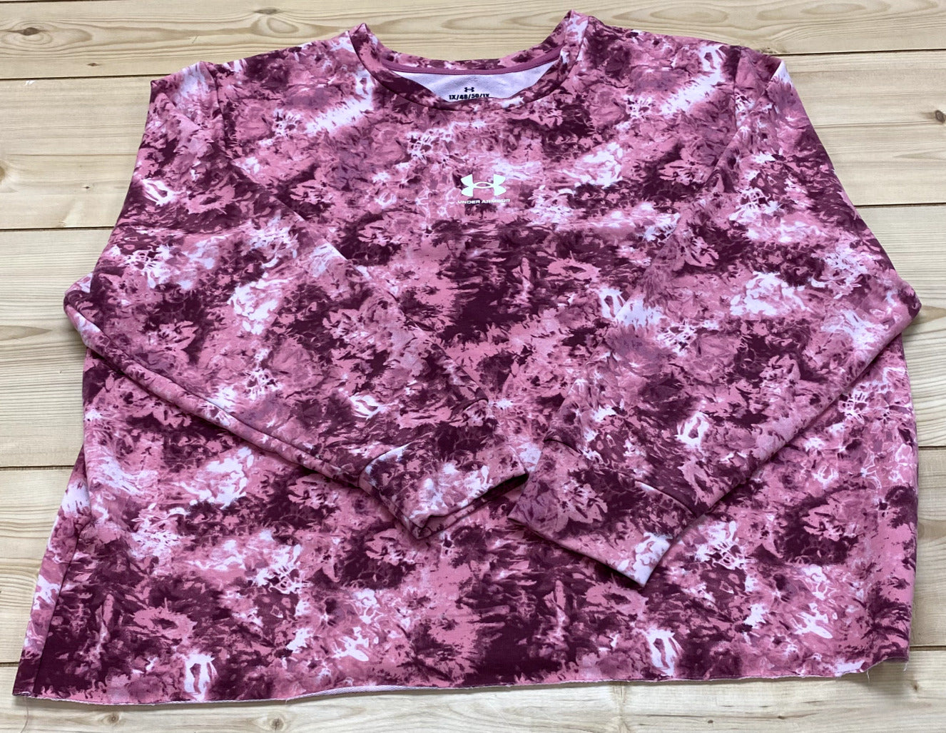 Under Armour Pink Tie Dyed Loose Fit Long Sleeve Cropped Top Women Size 1XL
