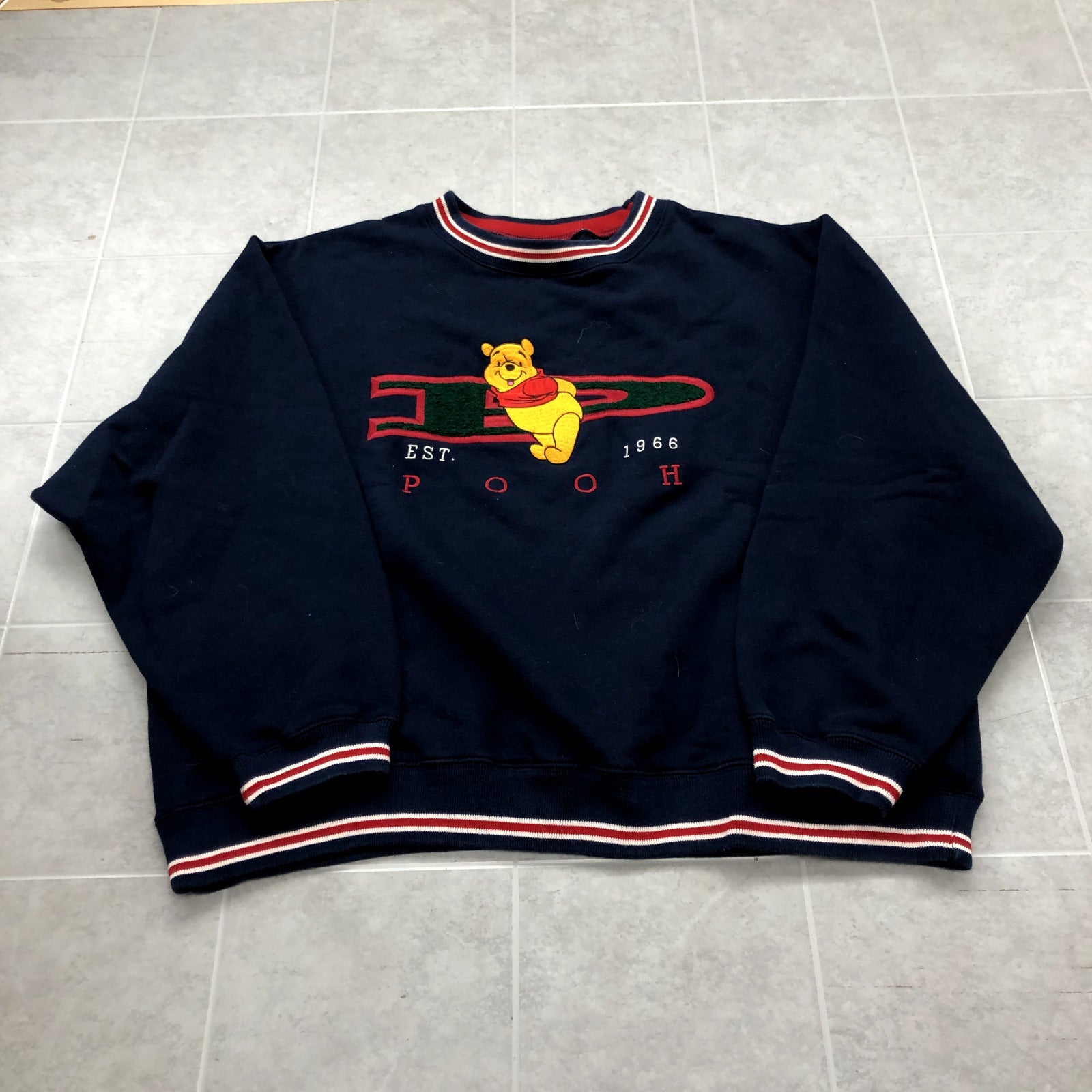 Vintage Disney Store Navy Blue Long Sleeve Graphic Pooh Sweatshirt Adult Size L