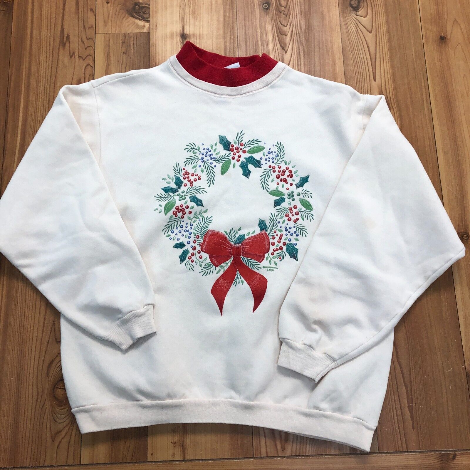 Vintage Morning Sun White Made in USA Pullover Holiday Sweatshirt Adult Size S