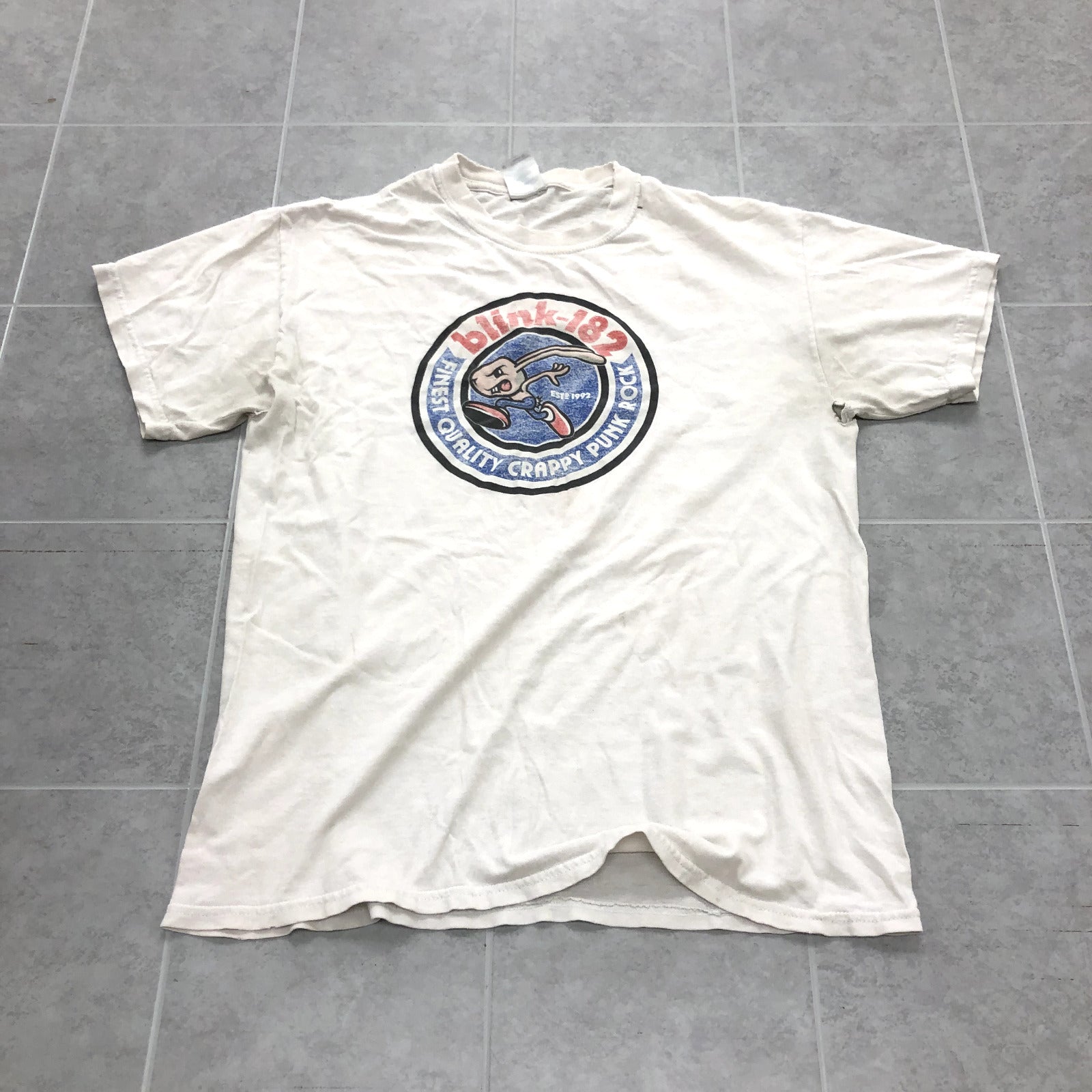 Vintage Gildan White Short Sleeve Blink 182 2011 Tour T-shirt Adult Size M