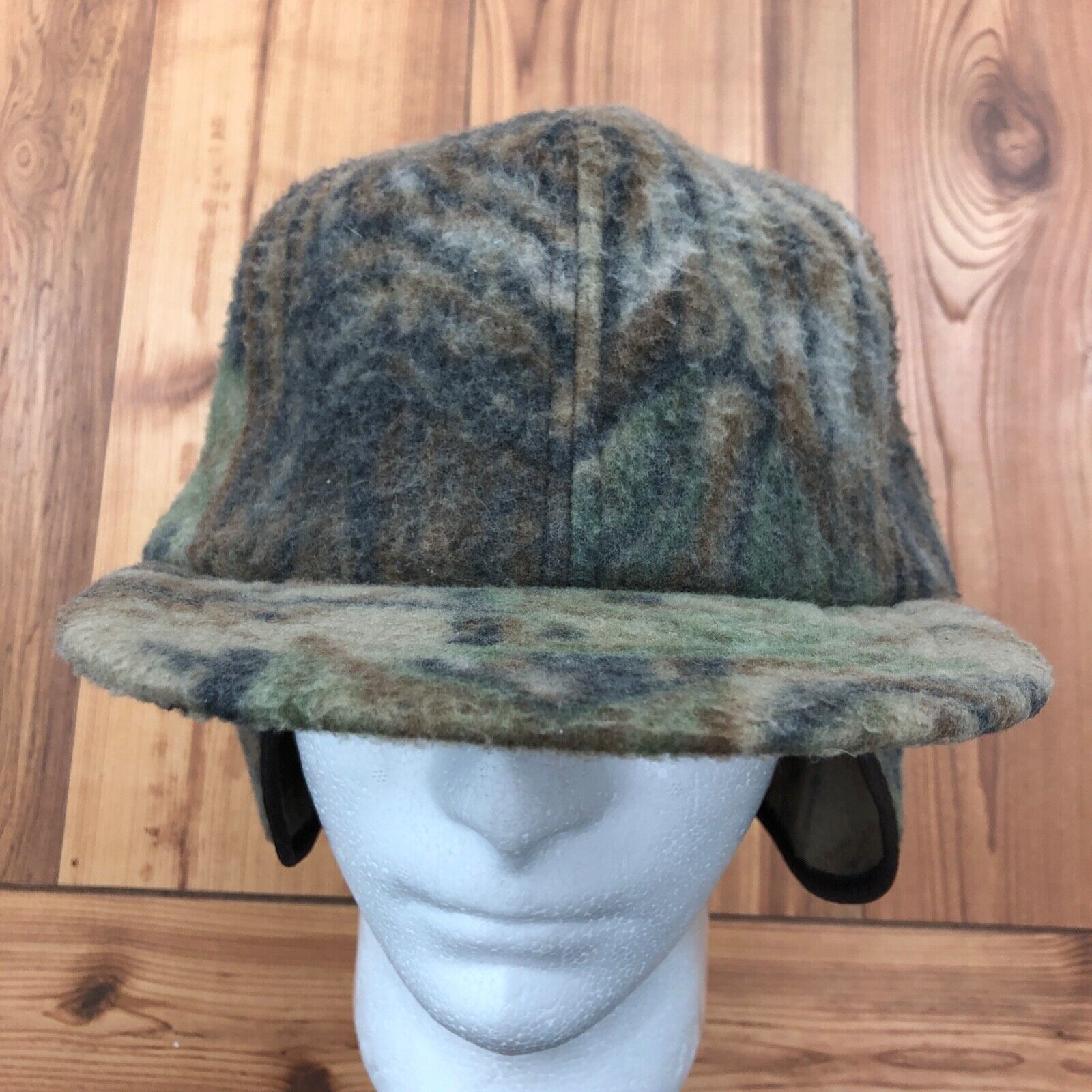 RARE Vintage Menra Mills Woodland Camo Arctic Fleece Hat Adult Size L