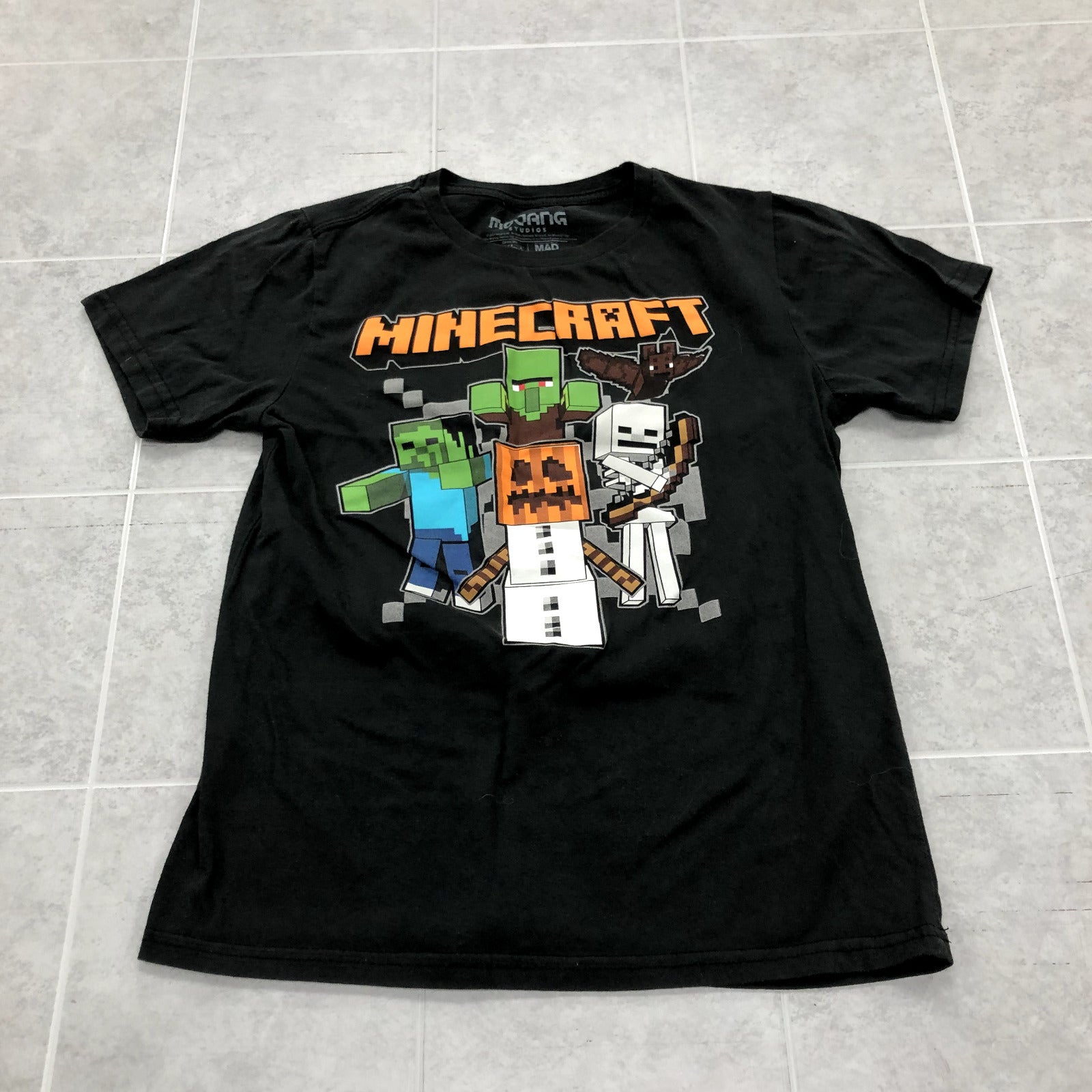 Mojang Black Short Sleeve Crew Neck Graphic Minecraft T-shirt Youth Size XL