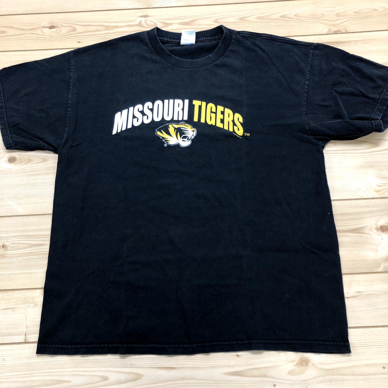 Tennessee River Black Missouri Tigers Regular Fit Cotton T-shirt Adult Size XL