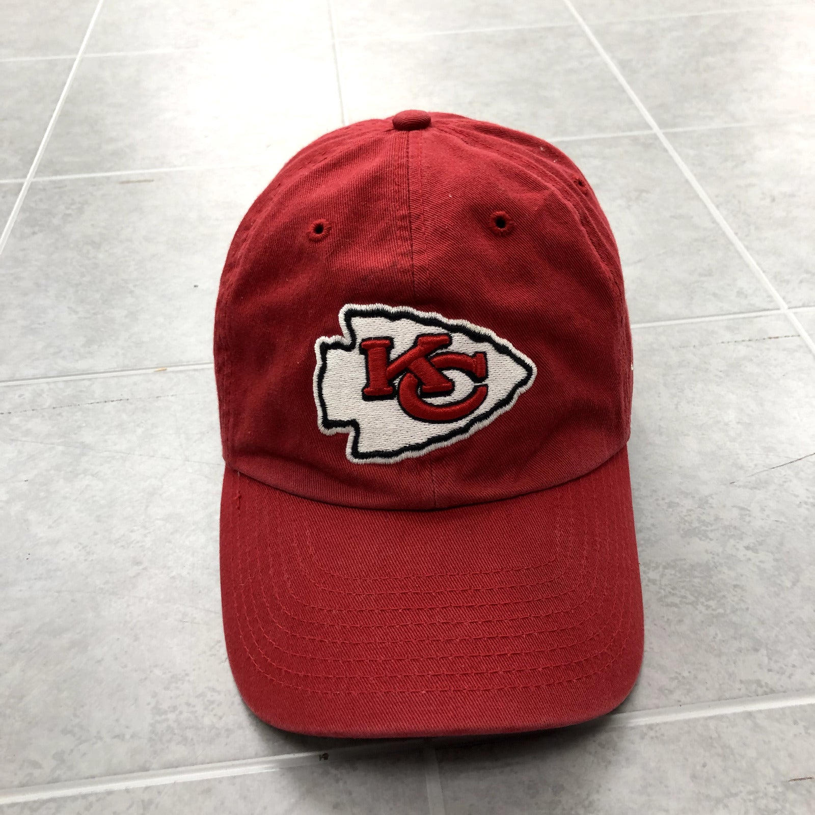 47 Brand Red Cloth Strap Back Graphic KC Chiefs Baseball Cap Adult One Size