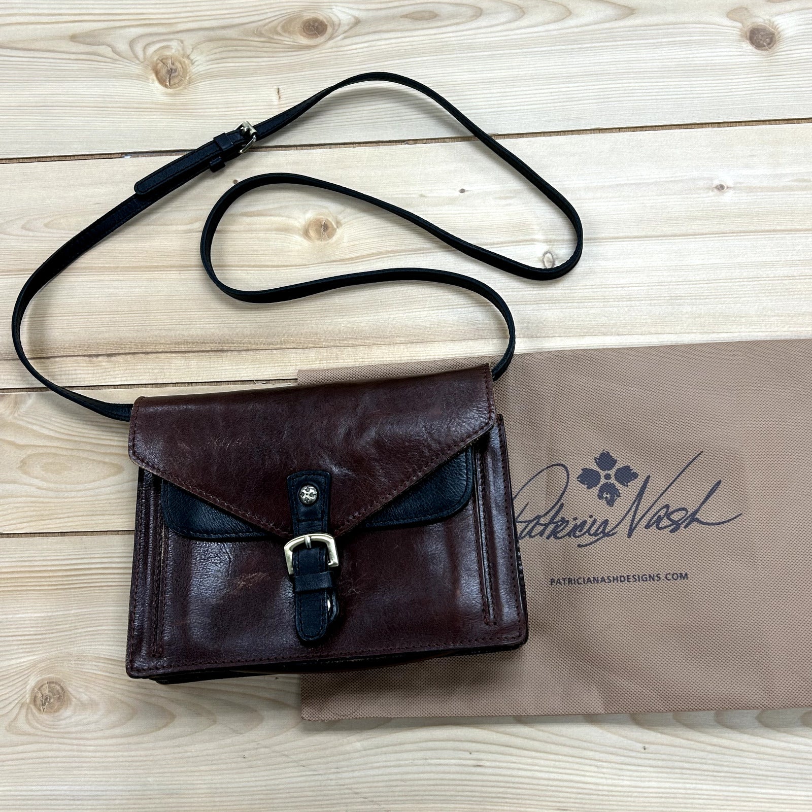 Patricia Nash Burgundy Italian Leather Crossbody Shoulder Bag Purse Avellino