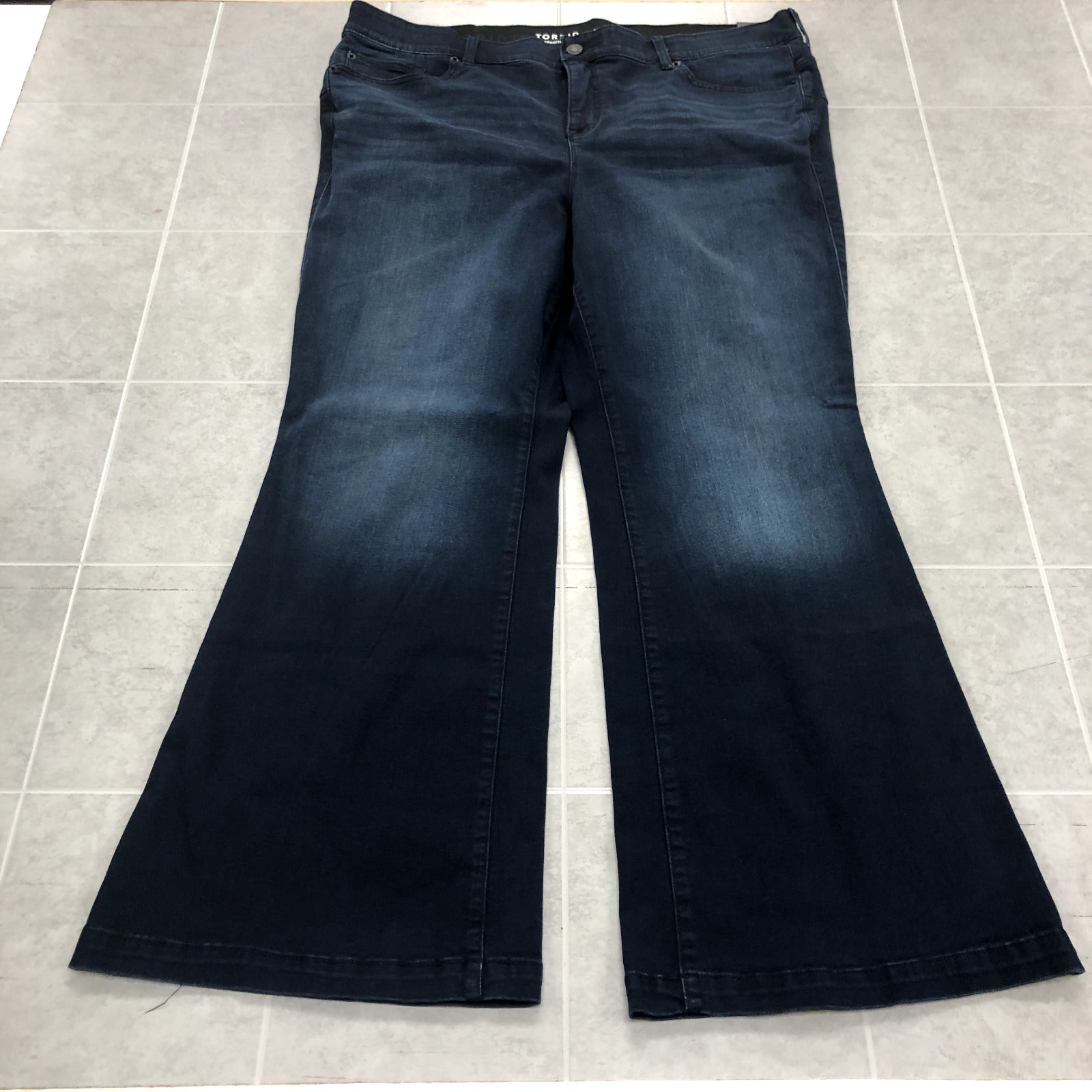 Torrid Navy Blue Super Stretch Bombshell Flare Denim Jeans Womens Size 24R