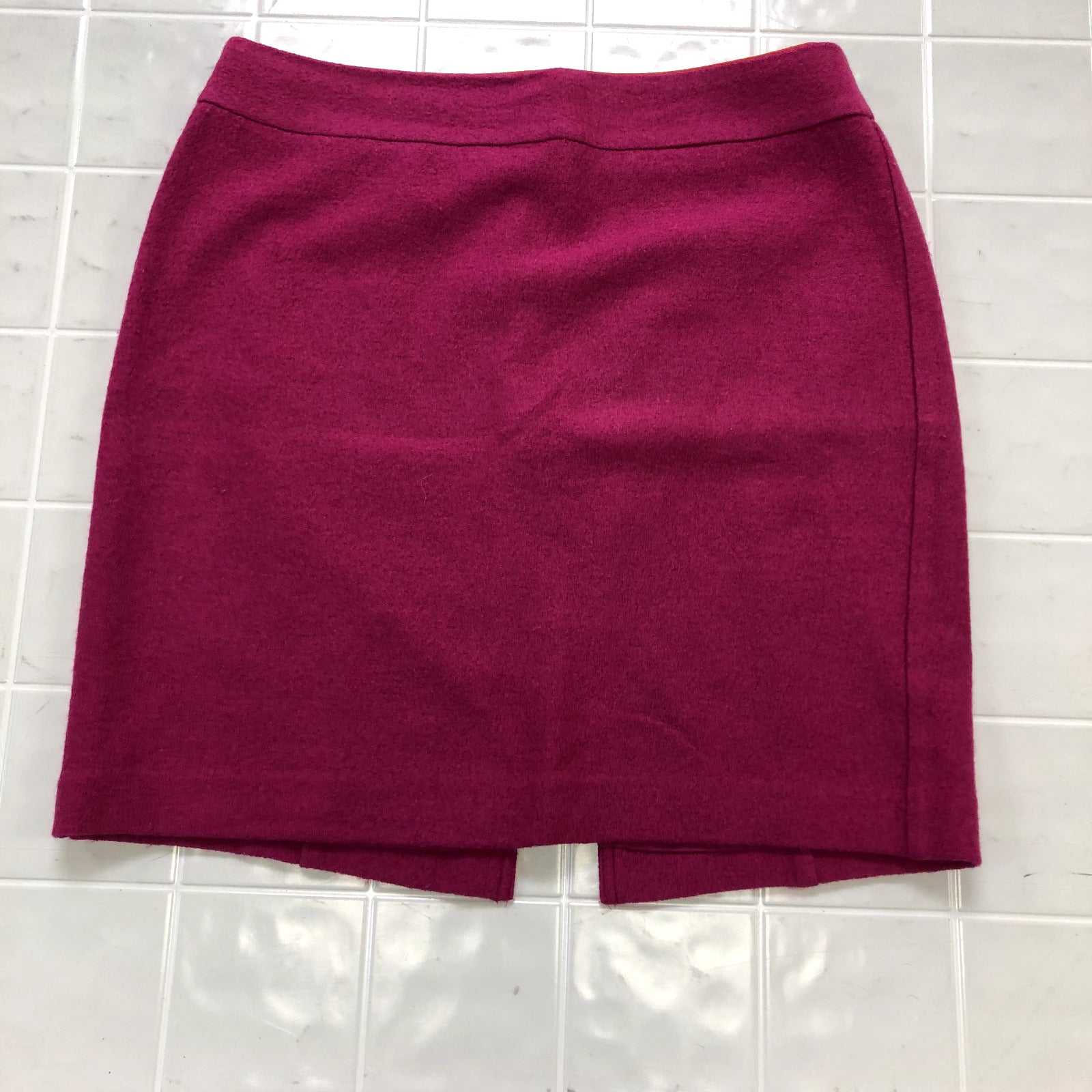 Banana Republic Fuchsia Pink Solid Regular Back Zip Pencil Skirt Women's Size 10
