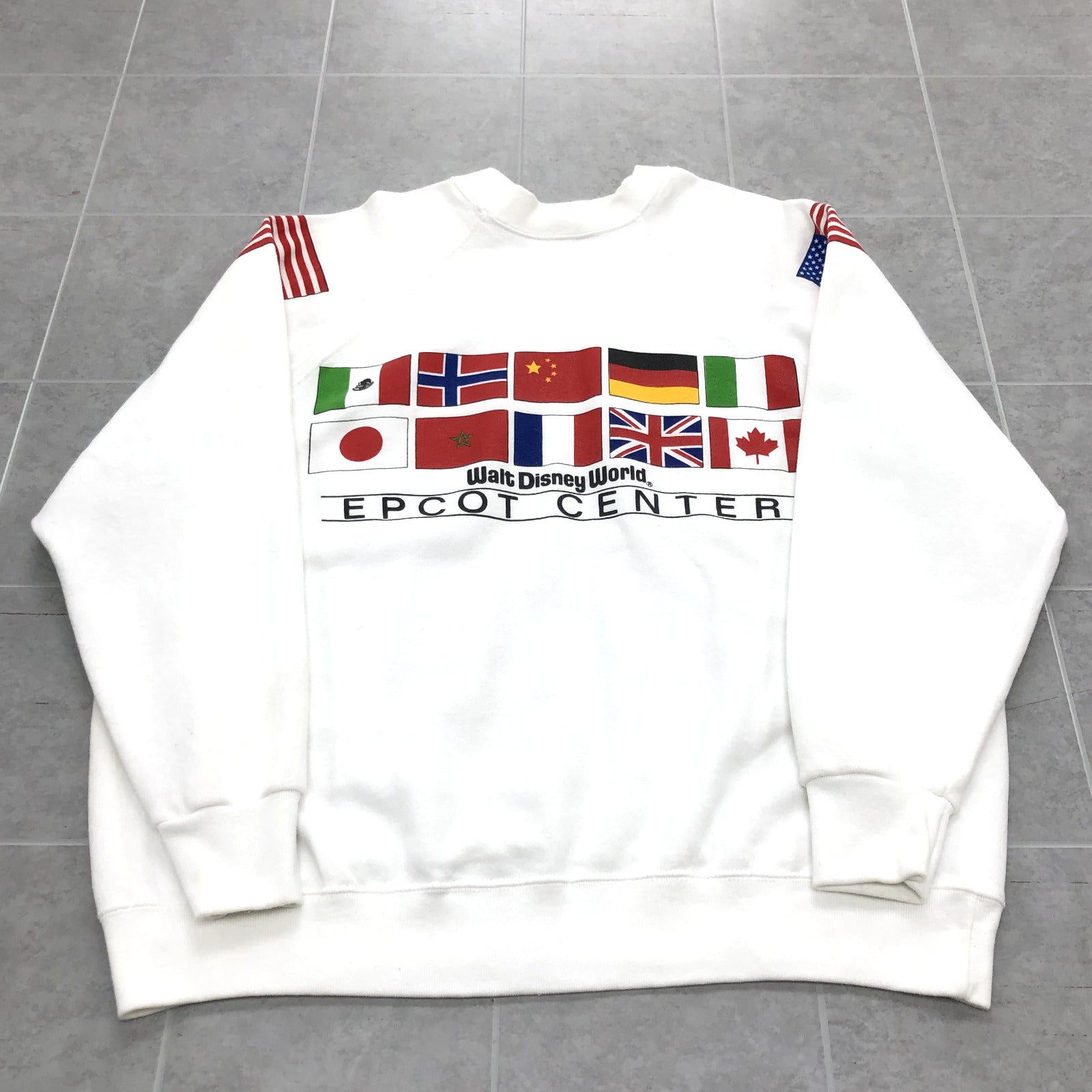 Vintage Disney Wear White Long Sleeve Epcot Center Sweatshirt Adult Size 4XL