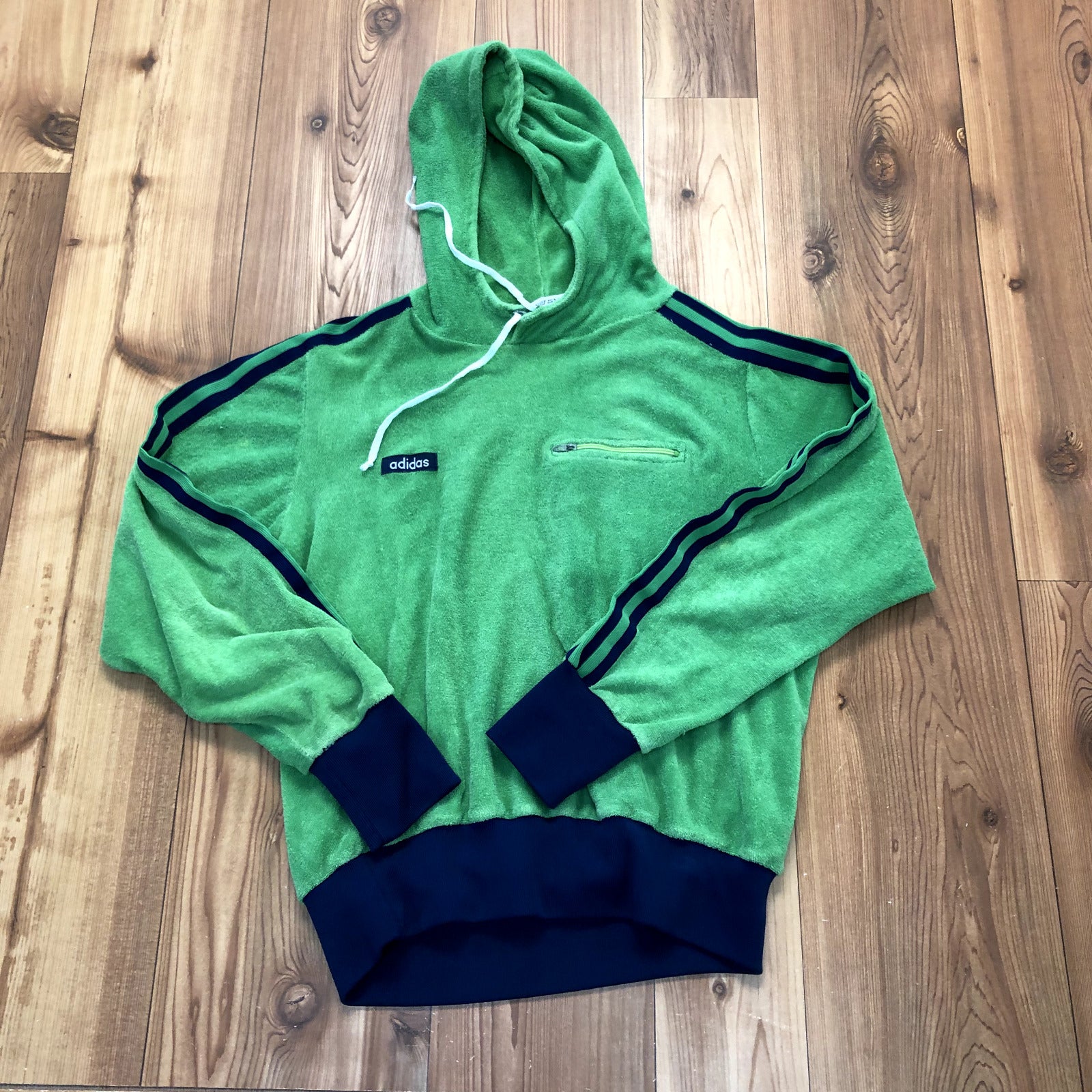 Vintage Adidas Green Graphic Logo regular Fit Casual Hoodie Women's Size S