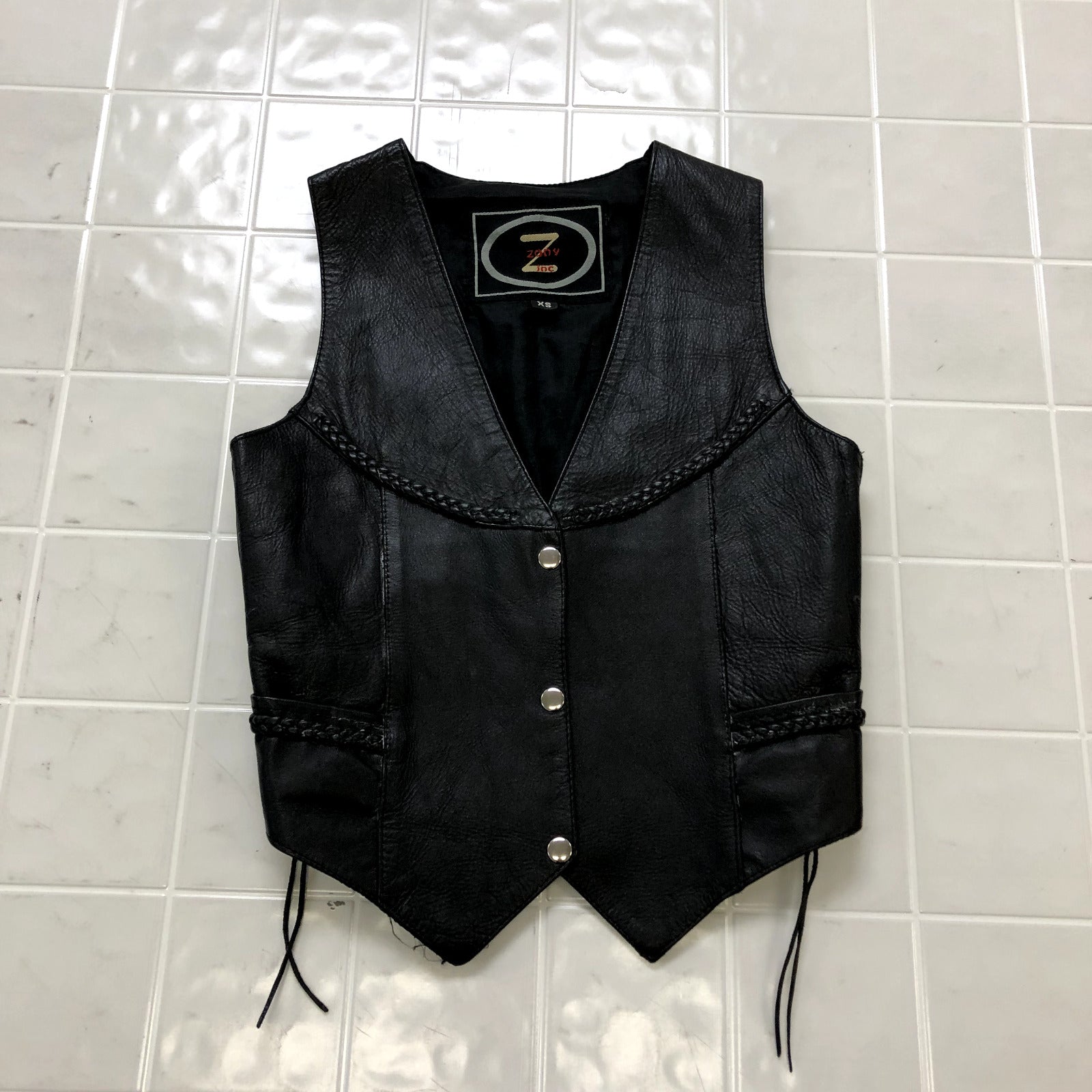 Retro Zony Black V-neck Lined Regular Fit Western Leather Vest Adult Size XS