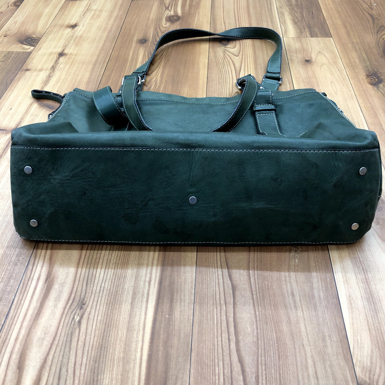 Cavalacanti Green Leather Silver Hardware Zipped Sides Shoulder Bag