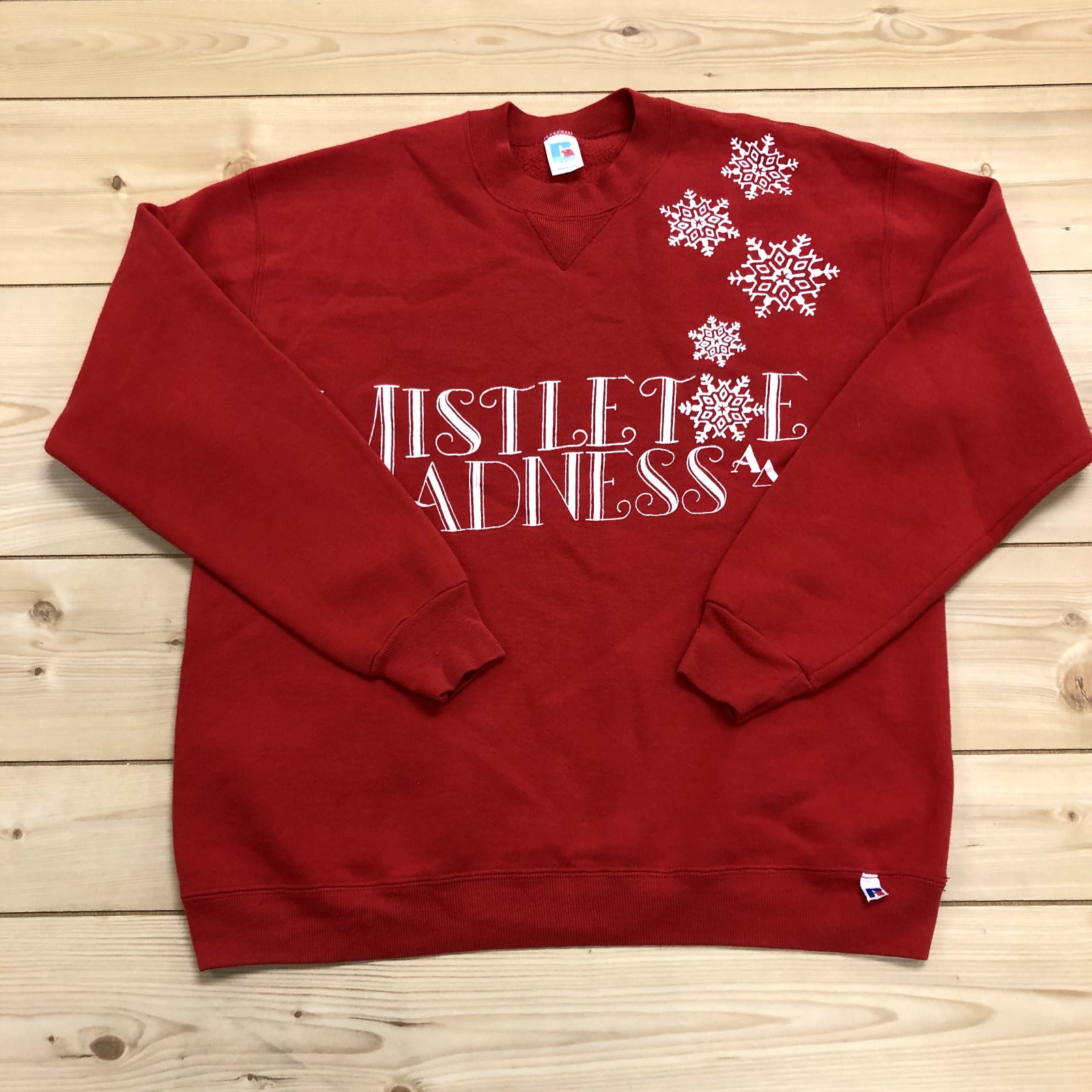 Vintage Russell Athletic Red Christmas Theme Casual Sweatshirt Adult Size XL