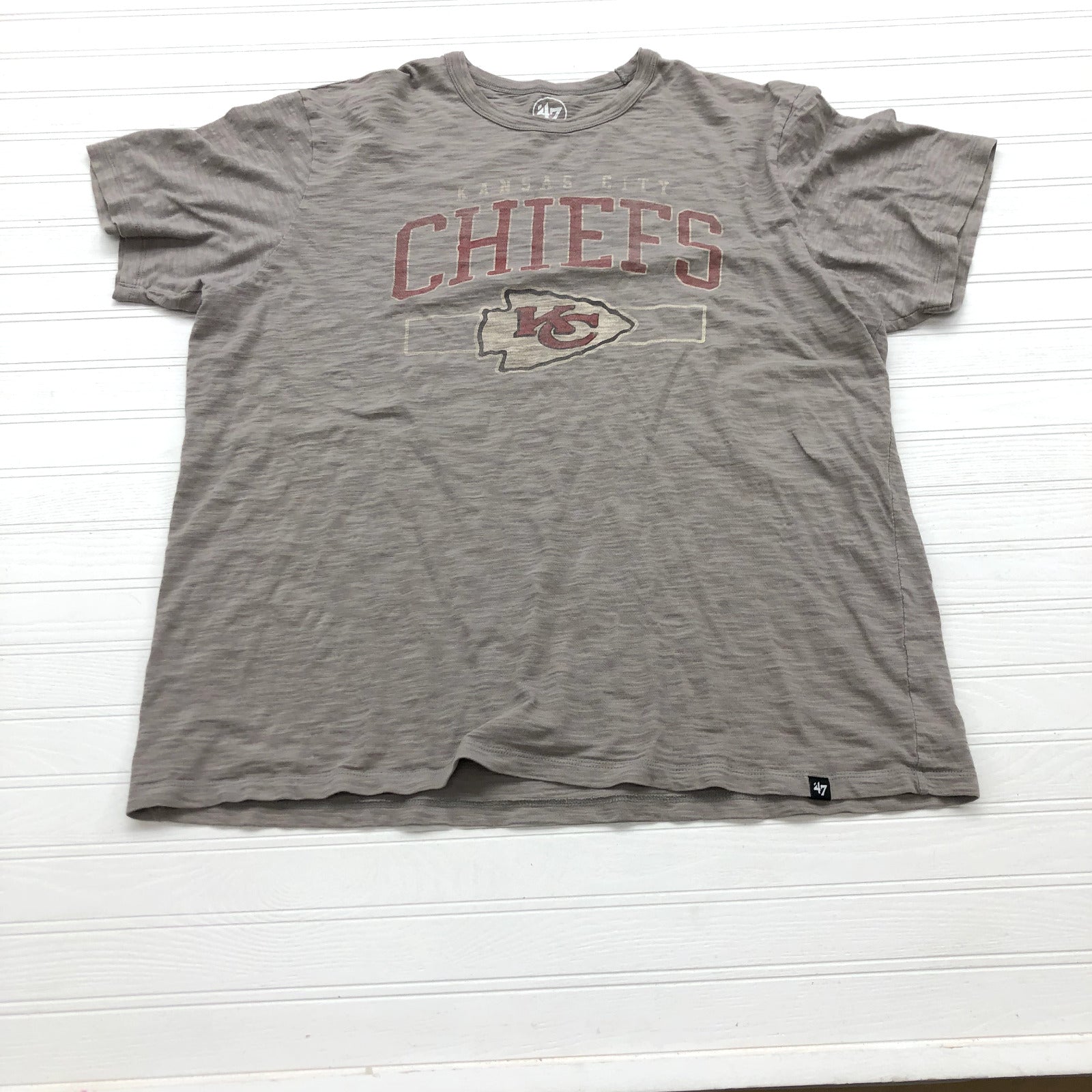 '47 Grey Kansas City Chiefs Logo Short Sleeve Crew Neck T-Shirt Adult Size 2XL