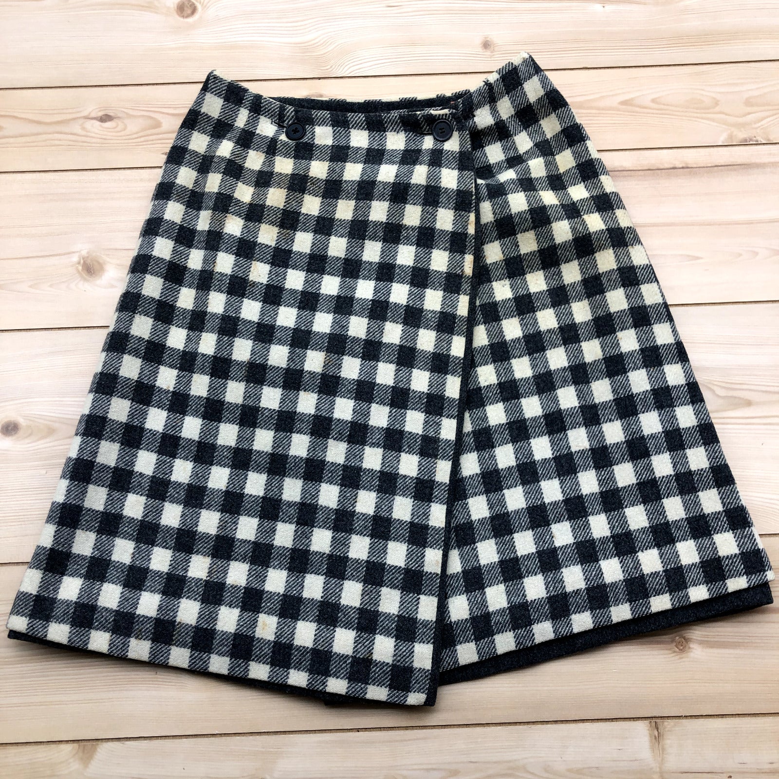 Vintage Doris Dodson Tan/Grey Plaid Wrap Button Up Skirt Women's Size S/M