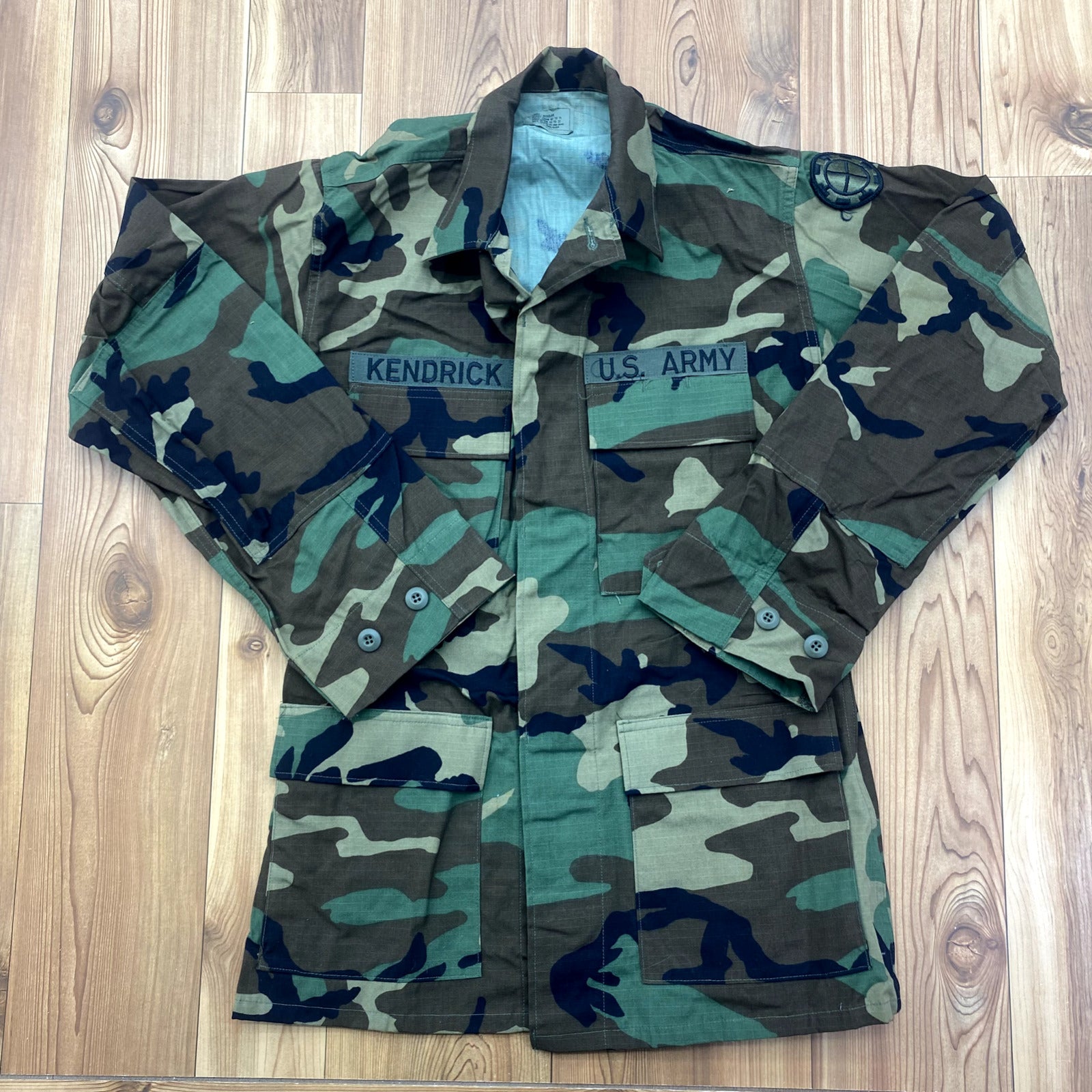 Vintage U.S. Military Woodland Battle Dress Uniform (BDU) Coat Adult Small/Reg